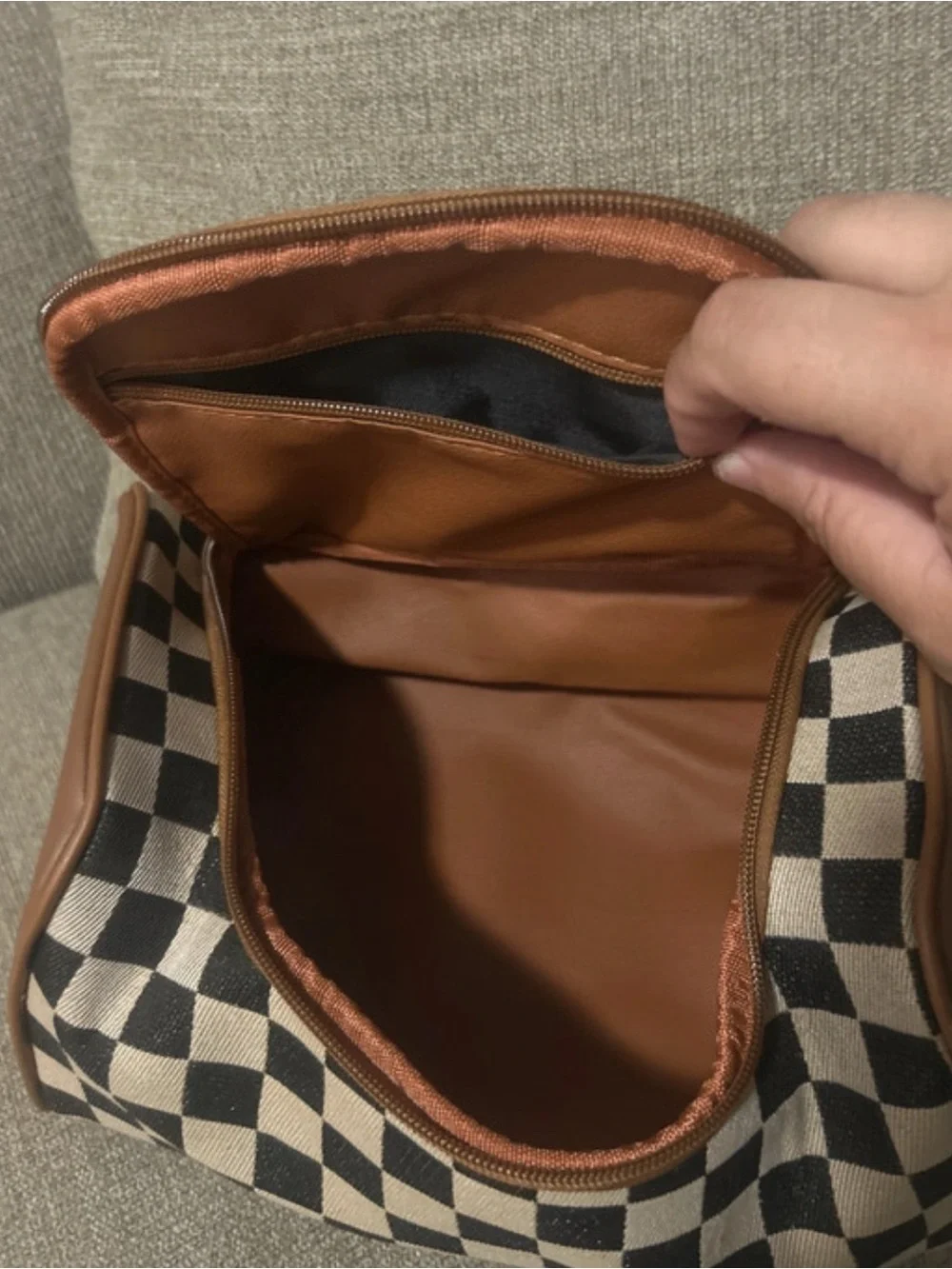 N/A compact cosmetic
